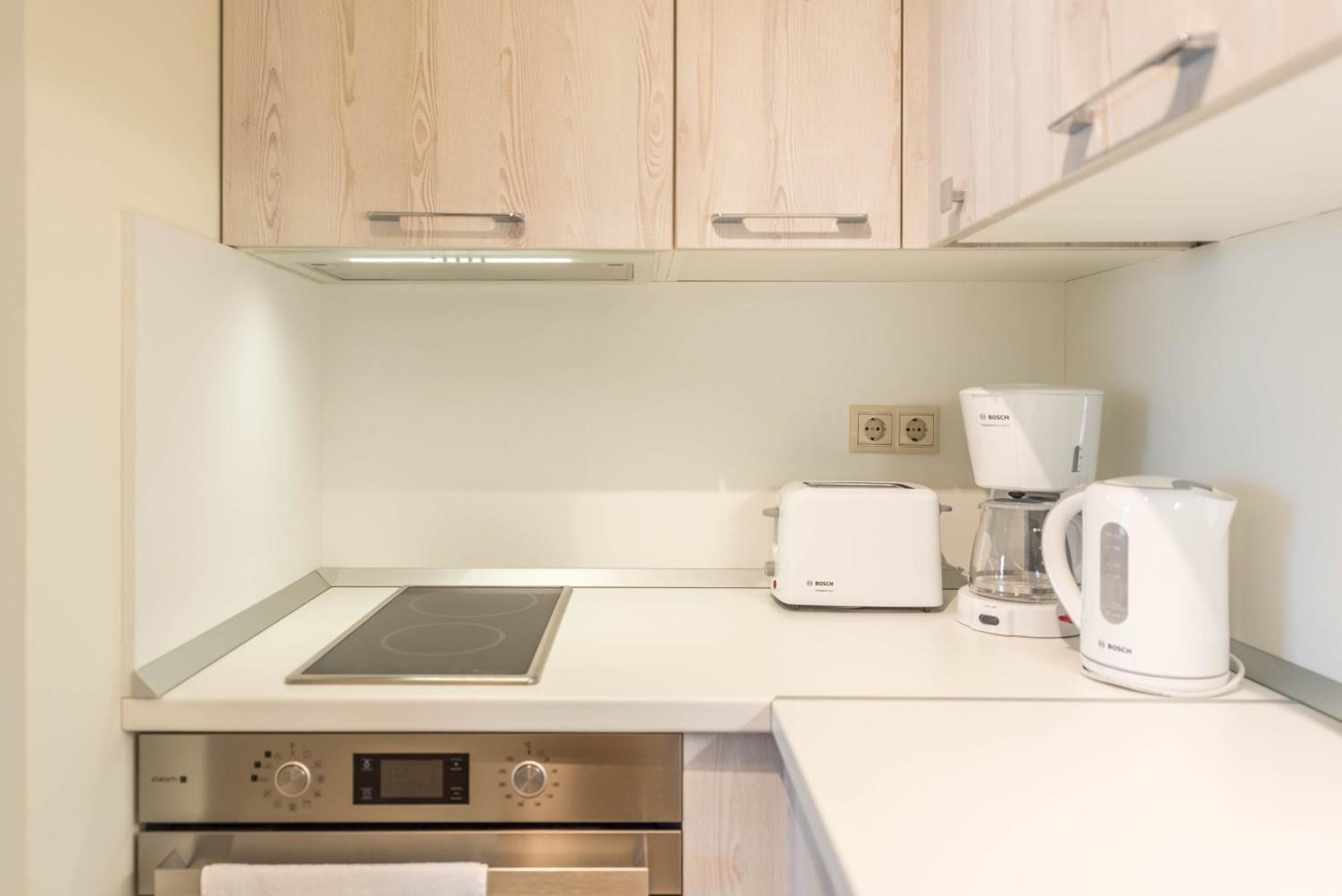 Luxurious And Panoramic Apartments At The Beach In La Mer Complex โกลเดน แซนส์ ภายนอก รูปภาพ