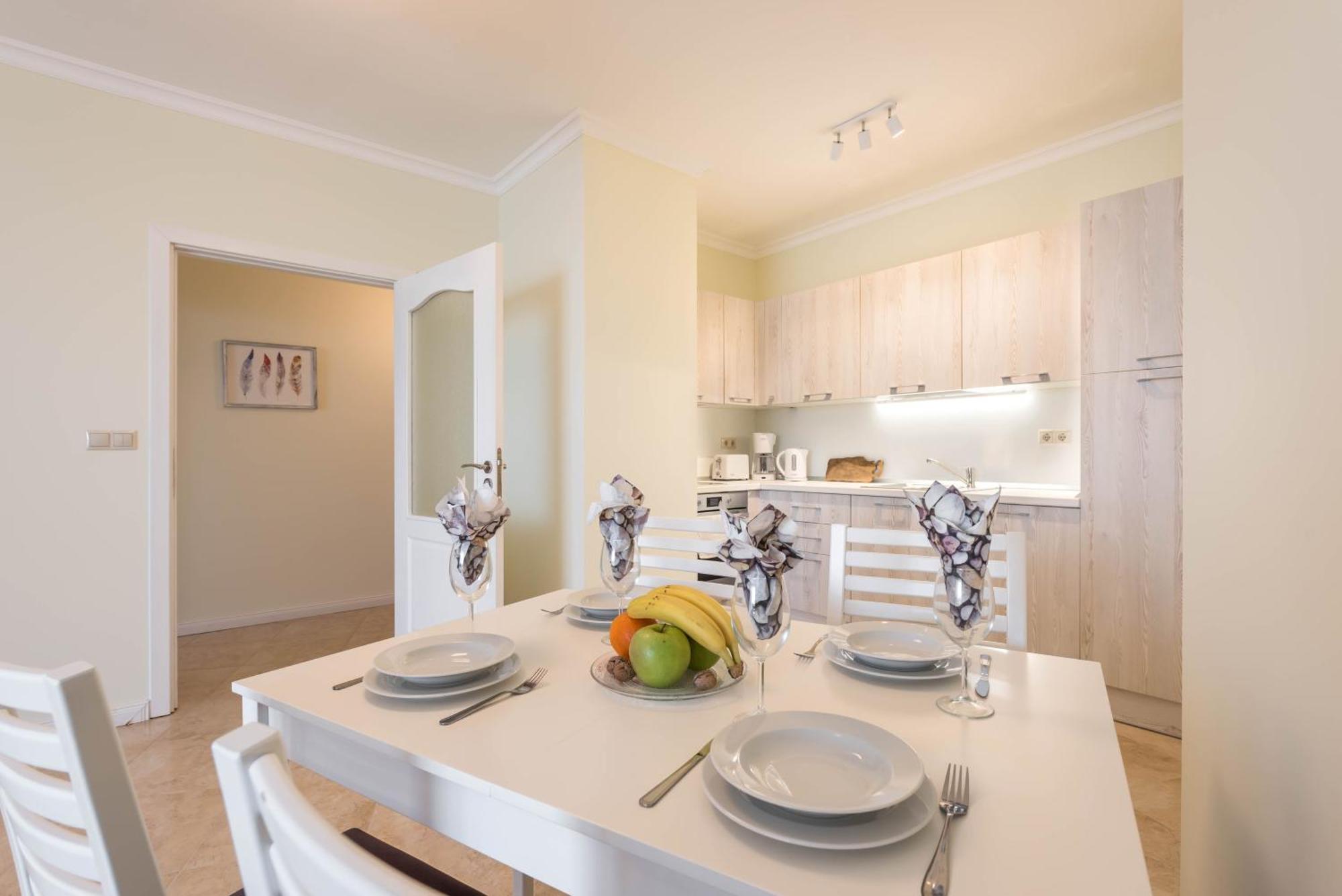 Luxurious And Panoramic Apartments At The Beach In La Mer Complex โกลเดน แซนส์ ภายนอก รูปภาพ