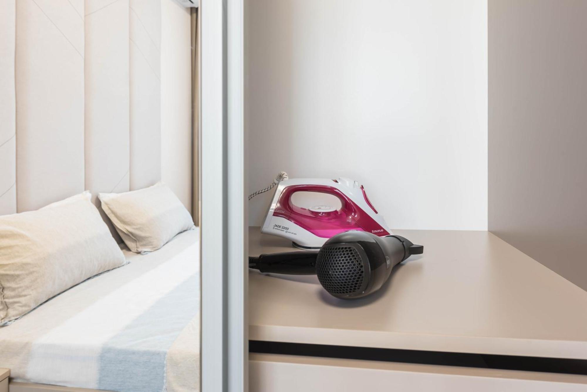 Luxurious And Panoramic Apartments At The Beach In La Mer Complex โกลเดน แซนส์ ภายนอก รูปภาพ